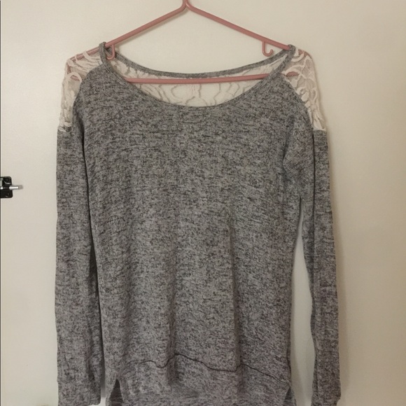 Lace Lining Sweater - Picture 3 of 3